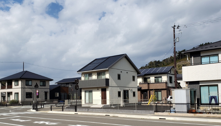 【2026年最新版】卒FIT後の電気はどう使う？自家消費・新電力・売電比較で最適戦略を徹底解説｜太陽光の本当の価値を最大化