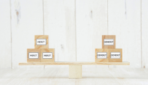 太陽光発電は必須設備？2025年最新事情と自家消費のメリット・デメリットを徹底解説