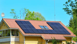 【2026年最新版】太陽光発電と蓄電池の補助金を完全解説｜国・自治体の支援制度と申請ポイント