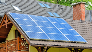 【2026年最新】エネカリとは？初期費用0円の太陽光サブスクの料金・仕組み・メリット/デメリットを徹底解説