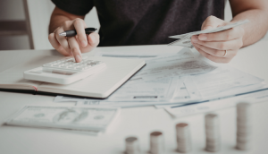 【2026年最新】太陽光発電の発電量シミュレーション！売電より「自家消費」が稼げる理由