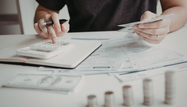 【2026年最新】太陽光発電の発電量シミュレーション！売電より「自家消費」が稼げる理由イメージ